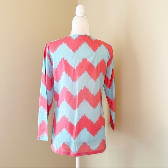 J. McLaughlin Cotton Ruffle Neck Coral and Blue Top - XS - Picture 4 of 11